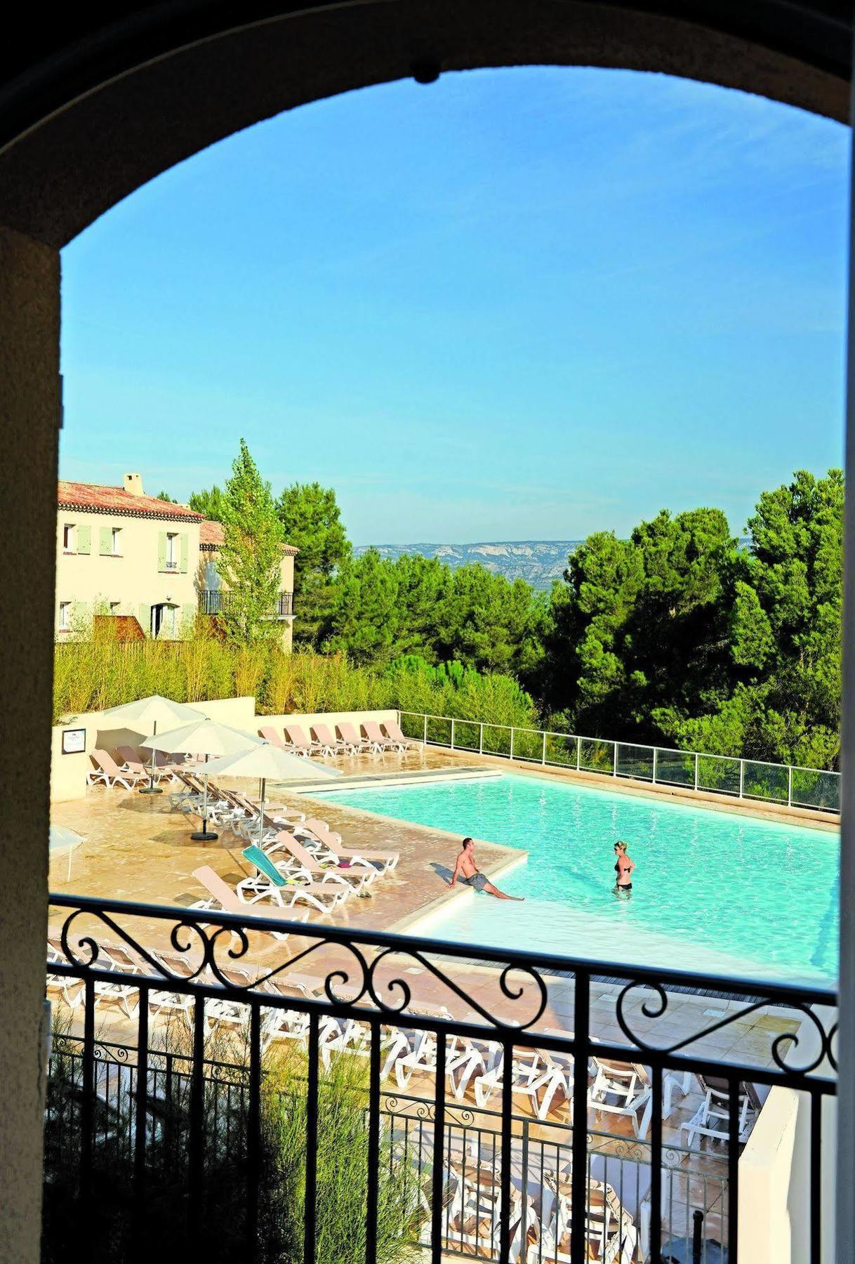 Residence Pierre & Vacances Les Coteaux De Pont-Royal Mallemort Exteriör bild